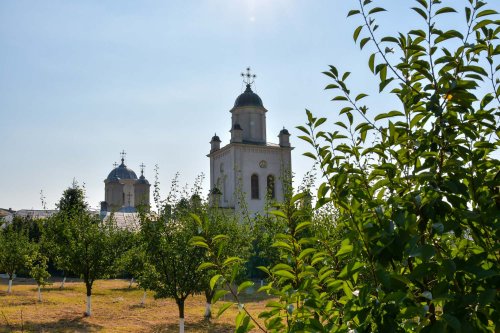 „Prin binecuvântare, darurile devin bucurie pentru mulți” Poza 222749