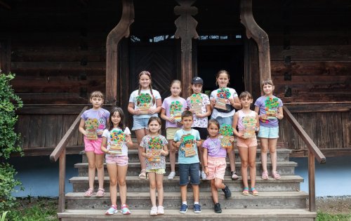 Peste 50 de copii au vizitat Bucureștiul în cadrul proiectului „Alege şcoala!” Poza 222985