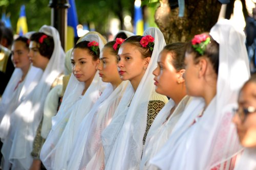 Sărbătoare și comuniune a tinerilor misionari în cetatea Târgoviștei Poza 223222