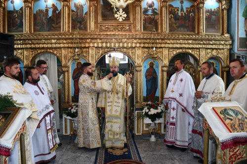 Comuniune în rugăciune a clericilor din Eparhia Caransebeșului Poza 223311