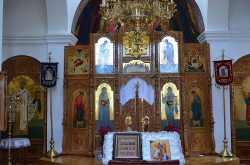 Mănăstirea din regiunea Cernăuţi, închinată Sfântului Ioan cel Nou de la Suceava Poza 222954