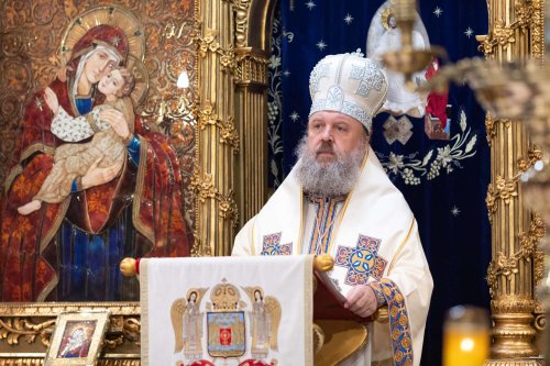 Sărbătoarea Adormirii Maicii Domnului la Catedrala Patriarhală Poza 223407