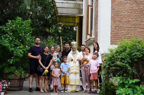 Duminica migranţilor români la Catedrala Arhiepiscopală din Galaţi Poza 223975