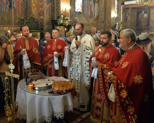 Sfântul Mucenic Fanurie a fost cinstit la biserica sa din Capitală Poza 224344