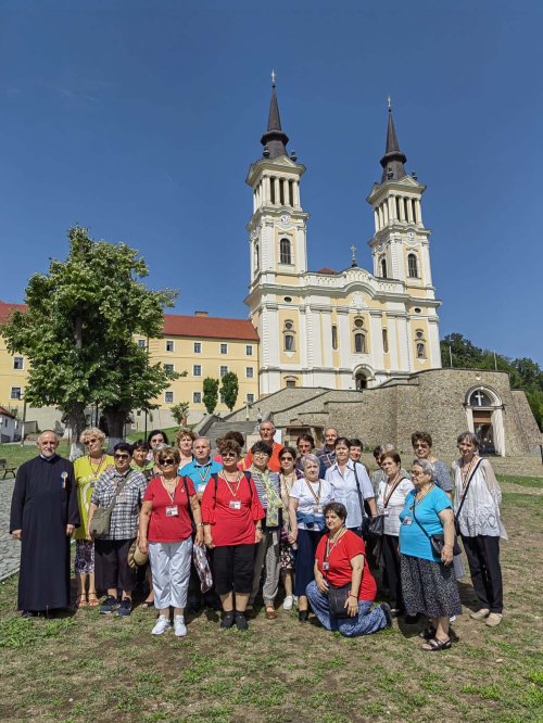 Credincioșii Parohiei Balta Albă, vizitatori în Crișana și Banat Poza 224702