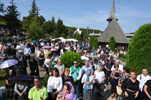Binecuvântare pentru pelerini la Mănăstirea Bic din Sălaj Poza 224766