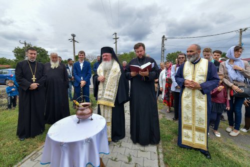 O nouă biserică a fost sfințită în orașul prahovean Mizil Poza 225259