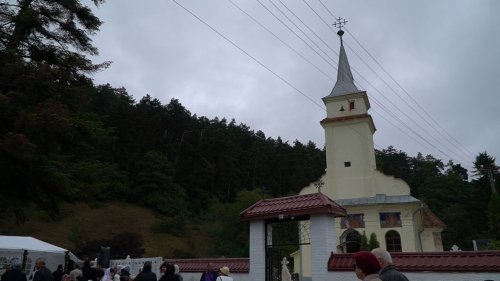 Sărbătoare în comunitatea parohială din Teliu, judeţul Braşov Poza 225056