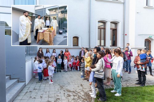 Festivitate de deschidere a anului școlar la Grădinița „Buna Vestire“ Poza 225159