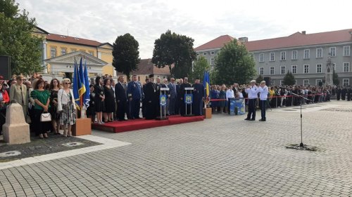 Deschiderea festivă a noului an şcolar la Alba Iulia Poza 225361