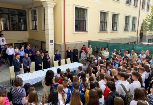 Noul an școlar a început prin rugăciune la Cluj-Napoca Poza 225287