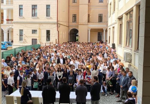 Noul an școlar a început prin rugăciune la Cluj-Napoca Poza 225288