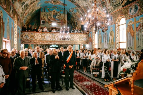 Sfințiri şi binecuvântări în Arhiepiscopia Vadului, Feleacului și Clujului Poza 225335