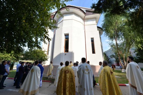 Capela Penitenciarului București-Rahova a fost sfințită Poza 225554