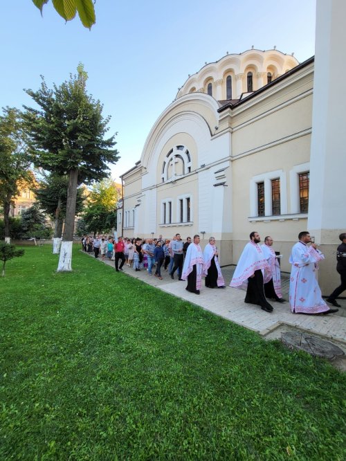 Popas de rugăciune la biserica parohiei timișorene Iosefin Poza 225679