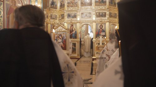Opt arhierei la slujba de târnosire a Bisericii „Sfântul Nicolae” Hlipiceni, Botoșani Poza 226563