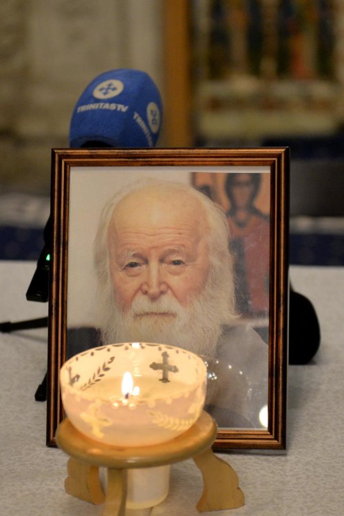 Părintele Sofian Boghiu comemorat la Mănăstirea Antim din Capitală Poza 226479