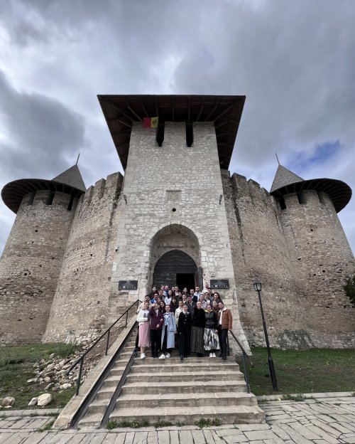 Pelerinaj al voluntarilor ASCOR la mănăstiri din Republica Moldova Poza 227038