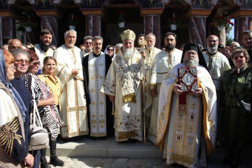 Înnoirea unei biserici istorice din Craiova Poza 227418