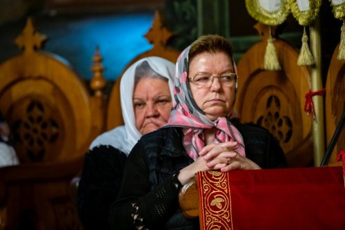 Cinstirea sfântului ctitor al Mănăstirii Antim din București Poza 227512