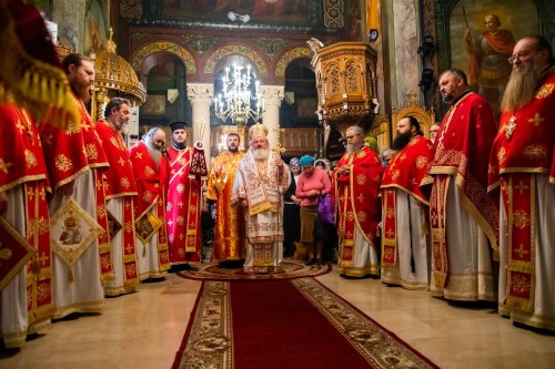 Cinstirea sfântului ctitor al Mănăstirii Antim din București Poza 227516
