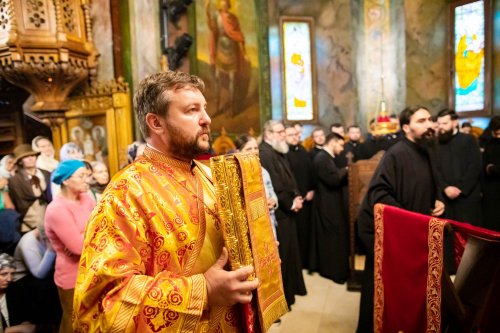 Cinstirea sfântului ctitor al Mănăstirii Antim din București Poza 227536
