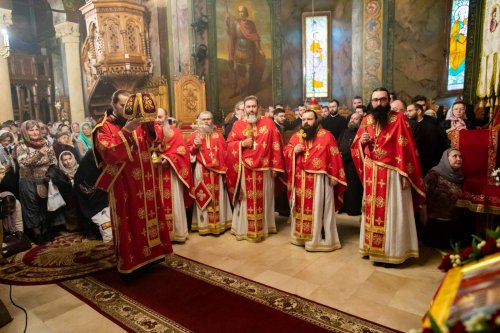 Cinstirea sfântului ctitor al Mănăstirii Antim din București Poza 227546