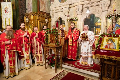 Cinstirea sfântului ctitor al Mănăstirii Antim din București Poza 227549