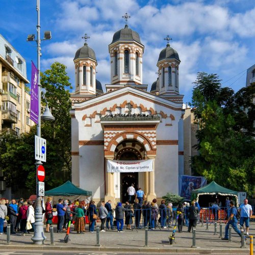 Biserica Zlătari din București își va sărbători duminică ocrotitorul Poza 227952