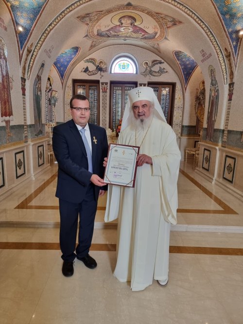 Distincții oferite de Patriarhul României Poza 228182