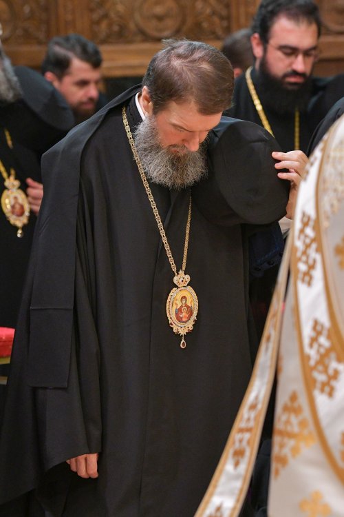 Rugăciune și mulțumire la ceas aniversar pentru Patriarhul României Poza 228039