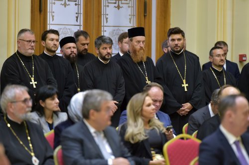 Rugăciune și mulțumire la ceas aniversar pentru Patriarhul României Poza 228134