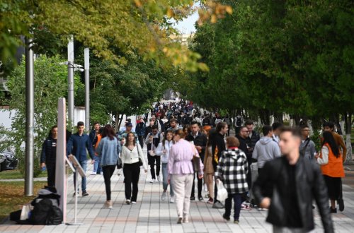 După doi ani de pandemie, studenții s-au întors în universități Poza 228509