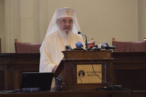 Contribuţii ale Bisericii Ortodoxe Române la dezvoltarea Bibliotecii Academiei Române Poza 228687