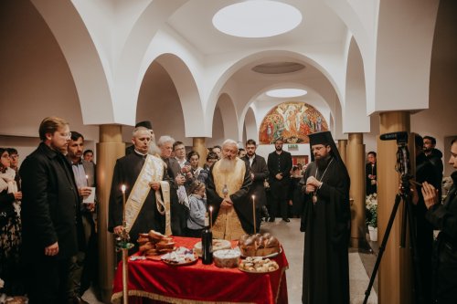 Parastas la un an de la trecerea la cele veșnice a Episcopului Vasile Flueraș Poza 229073