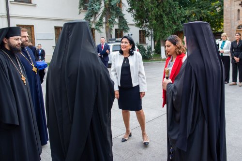 Preşedintele Georgiei a vizitat Mănăstirea Antim din Capitală Poza 229439