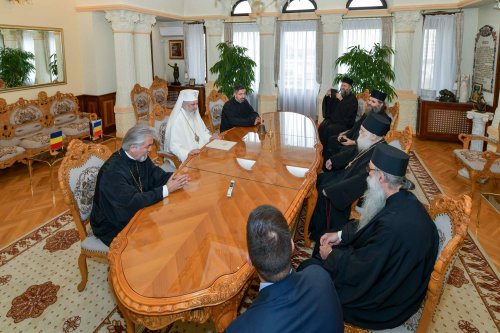 Stareţul Mănăstirii Vatoped în vizită la Reşedinţa Patriarhală Poza 229320