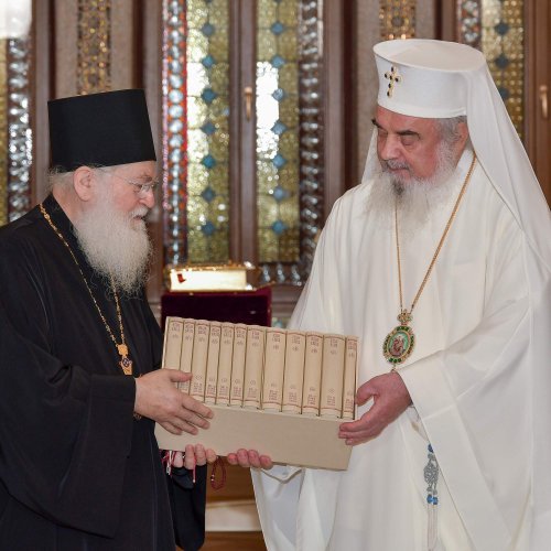 Stareţul Mănăstirii Vatoped în vizită la Reşedinţa Patriarhală Poza 229325