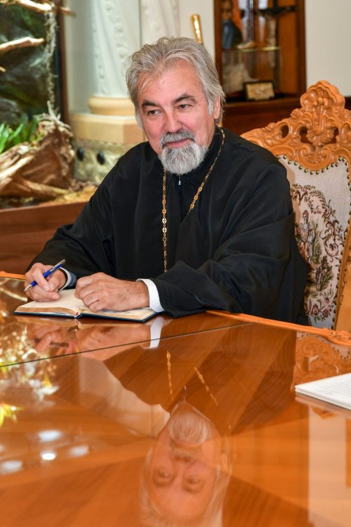 Ambasadorul Statului Israel la Bucureşti în vizită de prezentare la Patriarhia Română Poza 229542