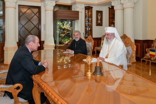 Ambasadorul Statului Israel la Bucureşti în vizită de prezentare la Patriarhia Română Poza 229543