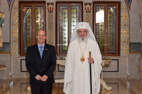 Ambasadorul Statului Israel la Bucureşti în vizită de prezentare la Patriarhia Română Poza 229546
