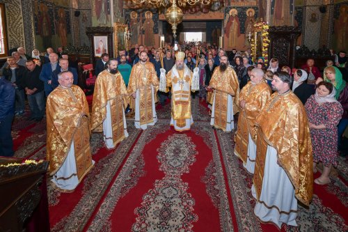 Zi de hram la mănăstirea ilfoveană Samurcășești Poza 229951