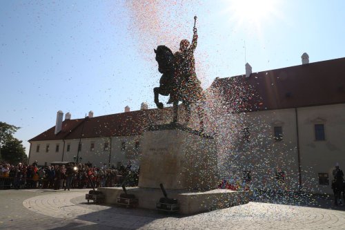 Centenarul Încoronării, sărbătorit la Alba Iulia Poza 230018