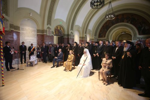 Centenarul Încoronării, sărbătorit la Alba Iulia Poza 230037