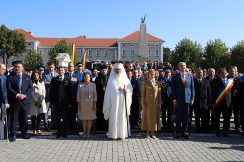 Centenarul Încoronării, sărbătorit la Alba Iulia Poza 230058