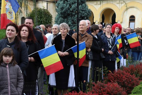 Centenarul Încoronării, sărbătorit la Alba Iulia Poza 230091