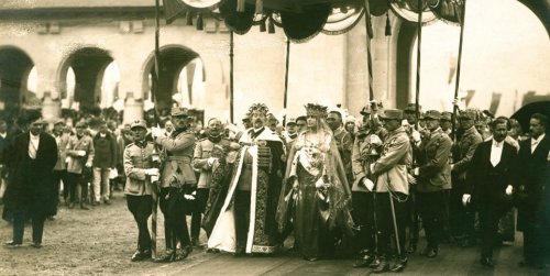 Încoronarea de la Alba Iulia, desăvârşire a unităţii româneşti Poza 229267