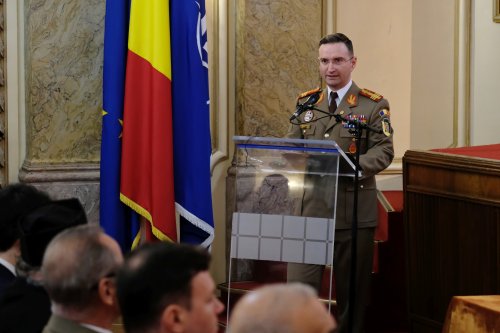 Eveniment dedicat Zilei Armatei Române în Capitală Poza 230656