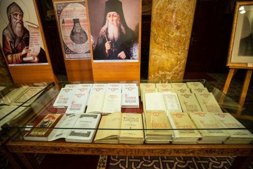 Expoziție cu manuscrise ale Filocaliei românești la Mănăstirea Antim Poza 230692