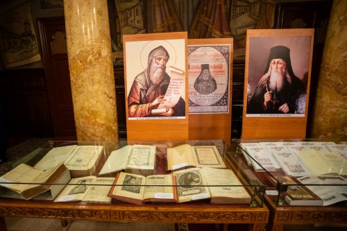 Expoziție cu manuscrise ale Filocaliei românești la Mănăstirea Antim Poza 230697